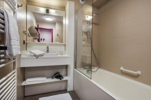 Confort Double Room room in La Vanoise 1825