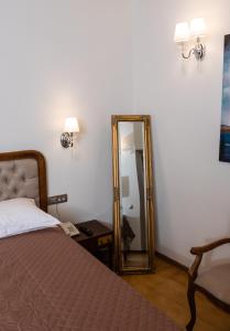 Deluxe Queen Room with Sea View