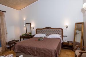 Deluxe Queen Room with Sea View