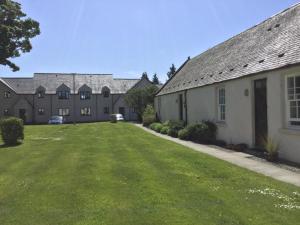 Courtyard Cottage