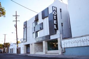 Hotel Ht Ole - 3hvězdičkové hotely ve městě Tijuana