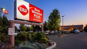 Best Western Plus Caldwell Inn & Suites