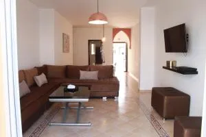 Duplex moderne avec piscine et terrasse à Saïdia - El Msaada