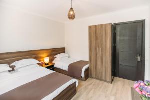 Mount Inn Kazbegi