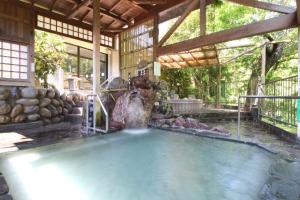 Sayama ファミリー不向き!!素泊まり一棟貸切りではない個室の静かな方限定無料WiFi Accommodation lobby