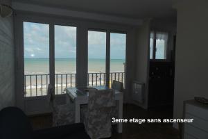 Appartements L' entre mer et falaise : photos des chambres