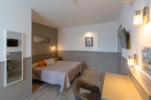 Hotels Hotel Regina Bordeaux Gare Saint-Jean : photos des chambres