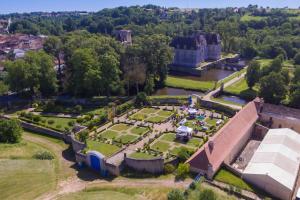 Maisons d'hotes Chateau de Saint Loup : photos des chambres