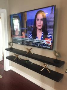 Modern 21 Apt near Midtown and Beaches