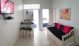 Apartamento com bar Av Copacabana 479 ap 201