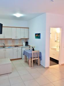 Deluxe Apartment with Garden View (2 Adults)