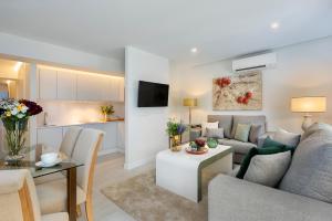 Superior Apartment room in Genteel Home Velarde