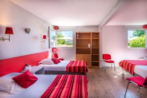 Hotels Les Orchidees , Hotel & Restaurant : photos des chambres