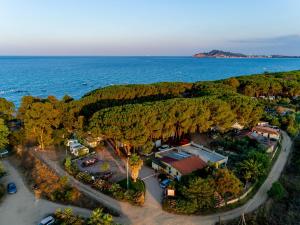 Bungalov Camping&Village Le Cernie Lotzorai Itálie