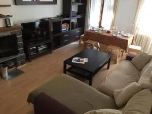 Edif. La Corona - El Pueyo de Jaca