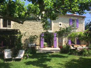 Accommodation in Rognonas
