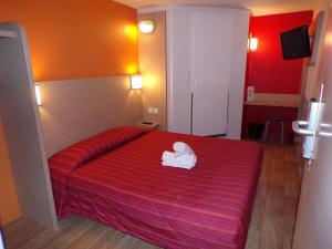 Hotels Premiere Classe Cambrai Proville : Chambre Double