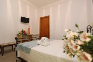 Queen Room with Balcony