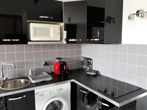 Appartements les pieds dans l'eau les Marines de Moriani 4 couchages : photos des chambres