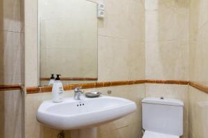 Cozy Apartment in Plaza Mayor Square by Batuecas