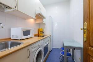 Cozy Apartment in Plaza Mayor Square by Batuecas