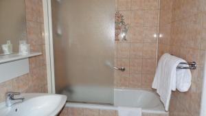 Hotels Hotel Le Reynita : photos des chambres