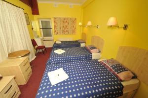 hotelImage