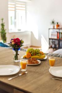 #inVilnius - Spacious & Bright 1BDR Apartment Shopping District