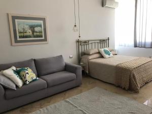 Family Room with Private Bathroom room in B&B Questa casa non e'un albergo