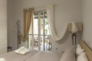 Comfy Kourouta Apartment & Suite Ilia Greece