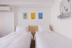 Phòng 2 Giường Đơn Với Phòng Tắm Riêng (Twin Room with Private Bathroom)