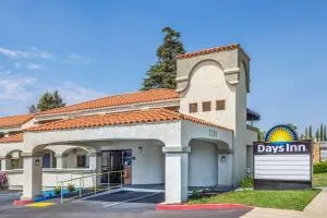Days Inn by Wyndham Banning Casino/Outlet Mall - بيغ بير لاكي