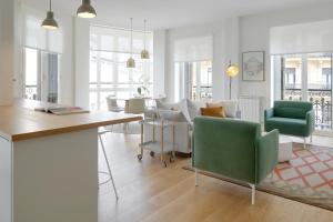 Belle Sebastian by FeelFree Rentals