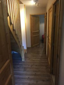 Appartements Duplex Familial a Vars, Chalets des Rennes : photos des chambres