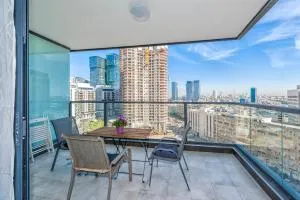 Superior & Spacious.over TLV Mall - Giv‘atayim