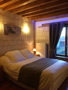 B&B / Chambres d'hotes le chateau de PENIN : Chambre Double