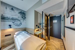Standard Single Room room in Schulz Hotel Berlin Wall at the East Side Gallery