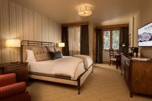 Standard King Room room in The Blake at Taos Ski Valley
