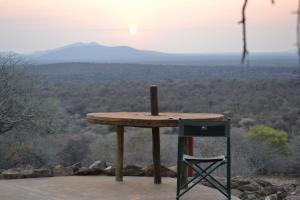 Tana Safaris Bush Camp