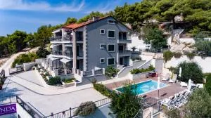 Island Hvar Seaside Villa Levanda with Beach, Pool & Seaview - Brusje