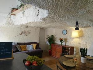 Appartements Les Gites des Chateaux, gites troglodytiques : photos des chambres
