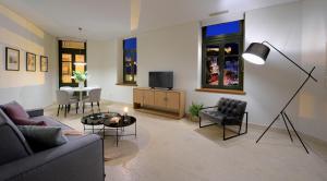 Thission Luxury Homes & SPA by K&K