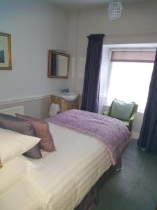 Single Room with Private External Bathroom room in The Old Dungeon Ghyll Hotel