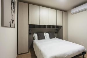 Residence Rizzoli-Suites Apartments