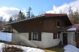 Appartements Gite Montvauthier : photos des chambres