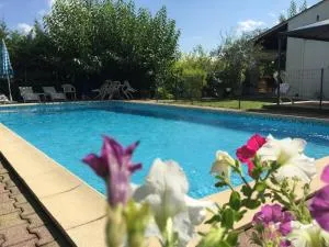 La Pichioline - أليس