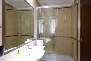 Double Room (1 Adult)