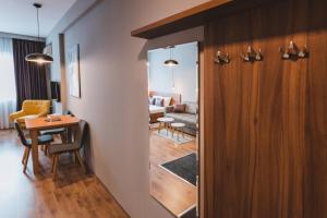 Central Plaza Apartments