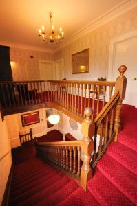 Denewood Hotel