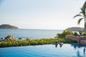 Villa El Ensueño by La Casa Que Canta